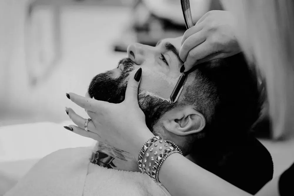 rasage barbe avec ancien rasoir